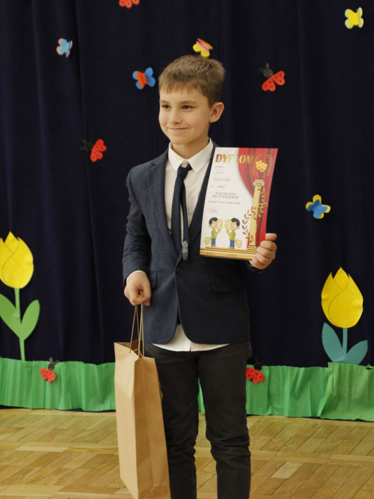 Wyjątkowe wiosenne recytacje klas integracyjnych