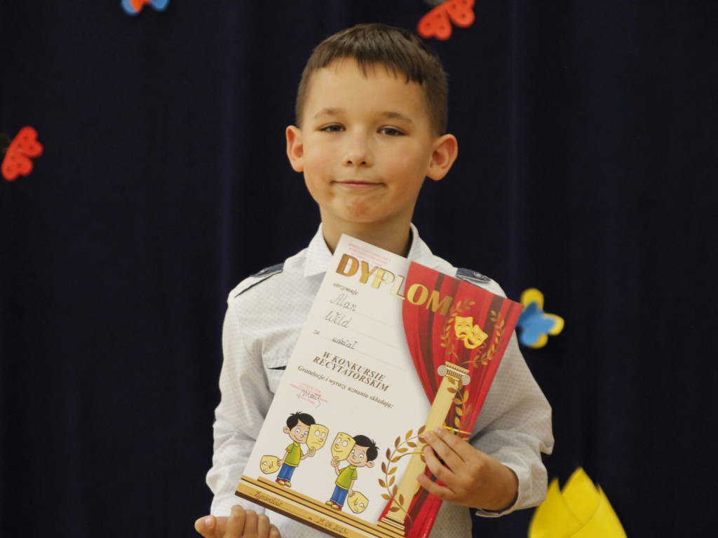 Wyjątkowe wiosenne recytacje klas integracyjnych