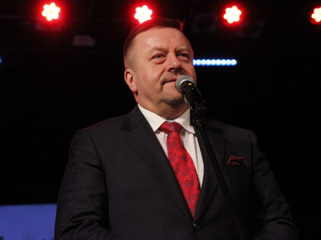 Kolejny rocznik maturzystów pożegnał mury Czerwoniaka