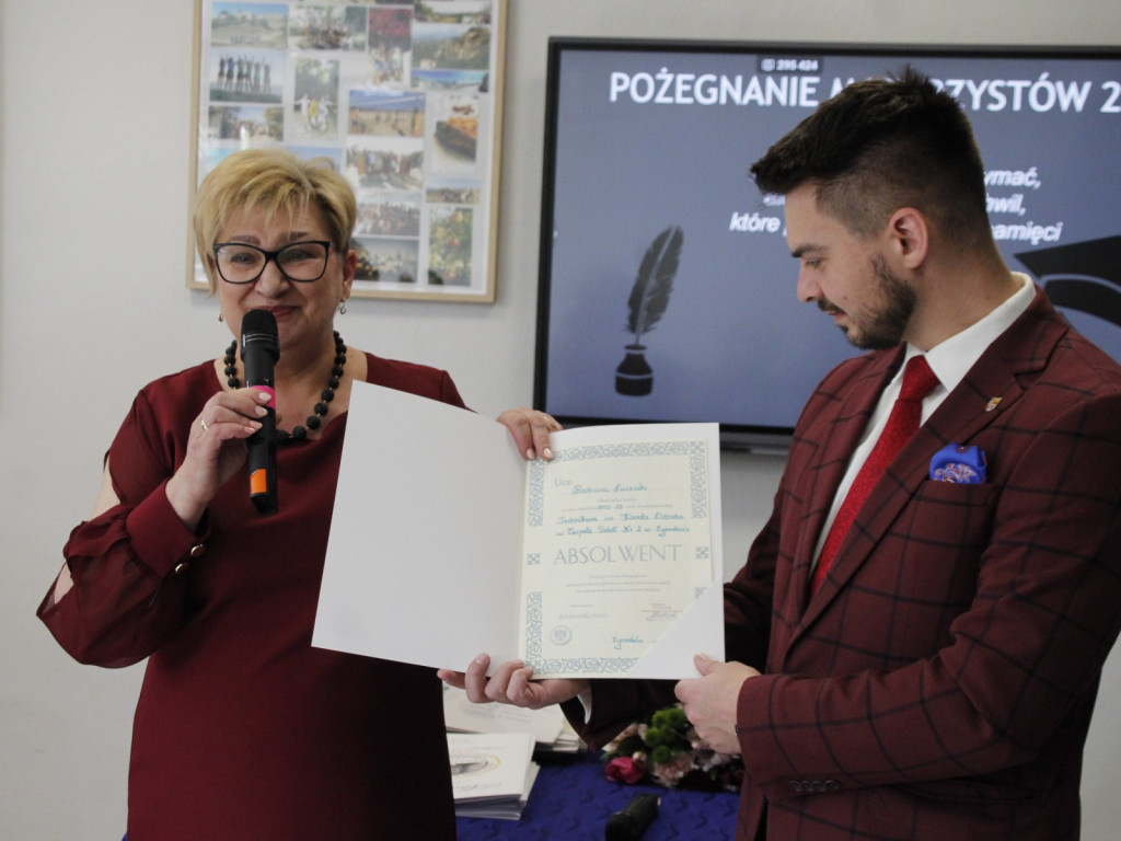 Ostatni dzwonek dla maturzystów z Włókiennika