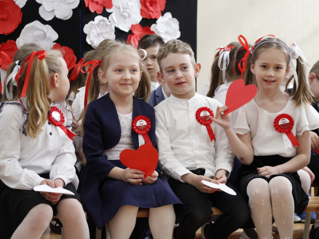 Święto Konstytucji 3 Maja w Szóstce