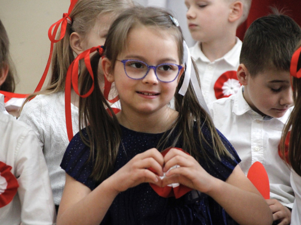 Święto Konstytucji 3 Maja w Szóstce