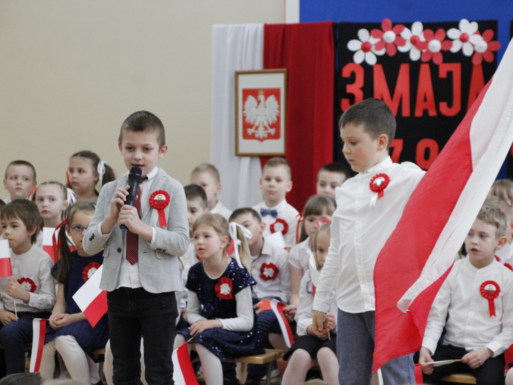 Święto Konstytucji 3 Maja w Szóstce