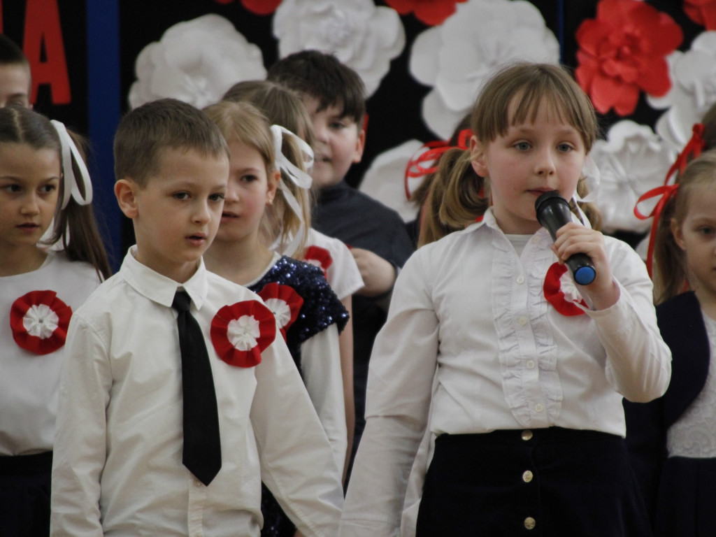 Święto Konstytucji 3 Maja w Szóstce