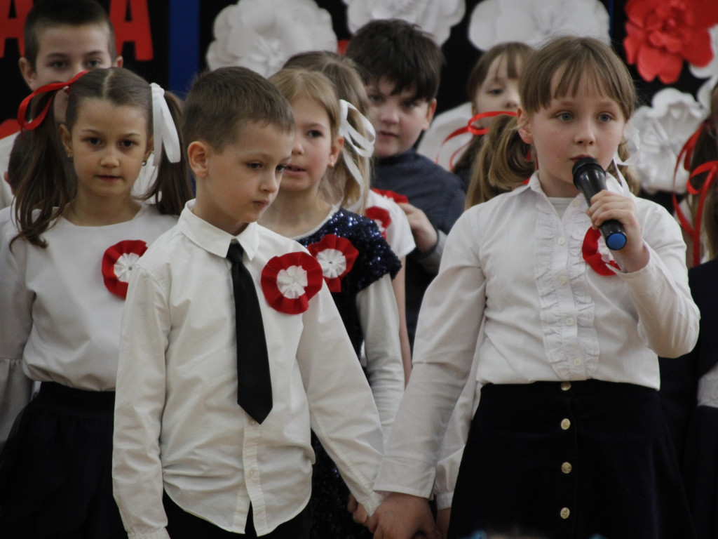 Święto Konstytucji 3 Maja w Szóstce