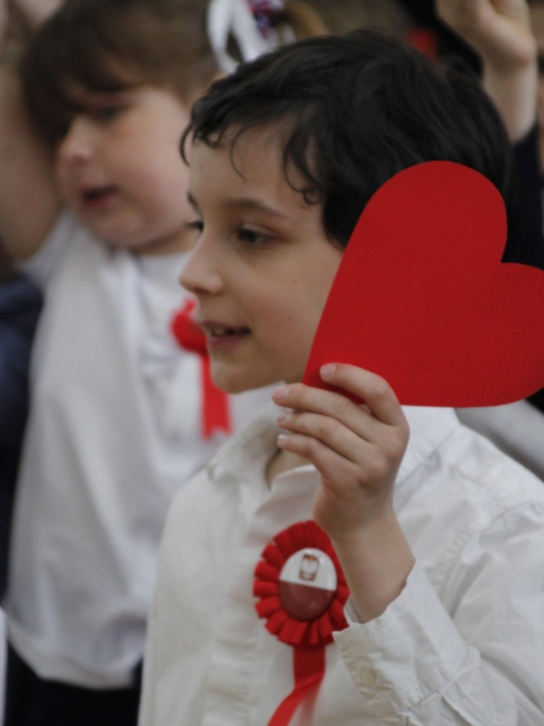 Święto Konstytucji 3 Maja w Szóstce