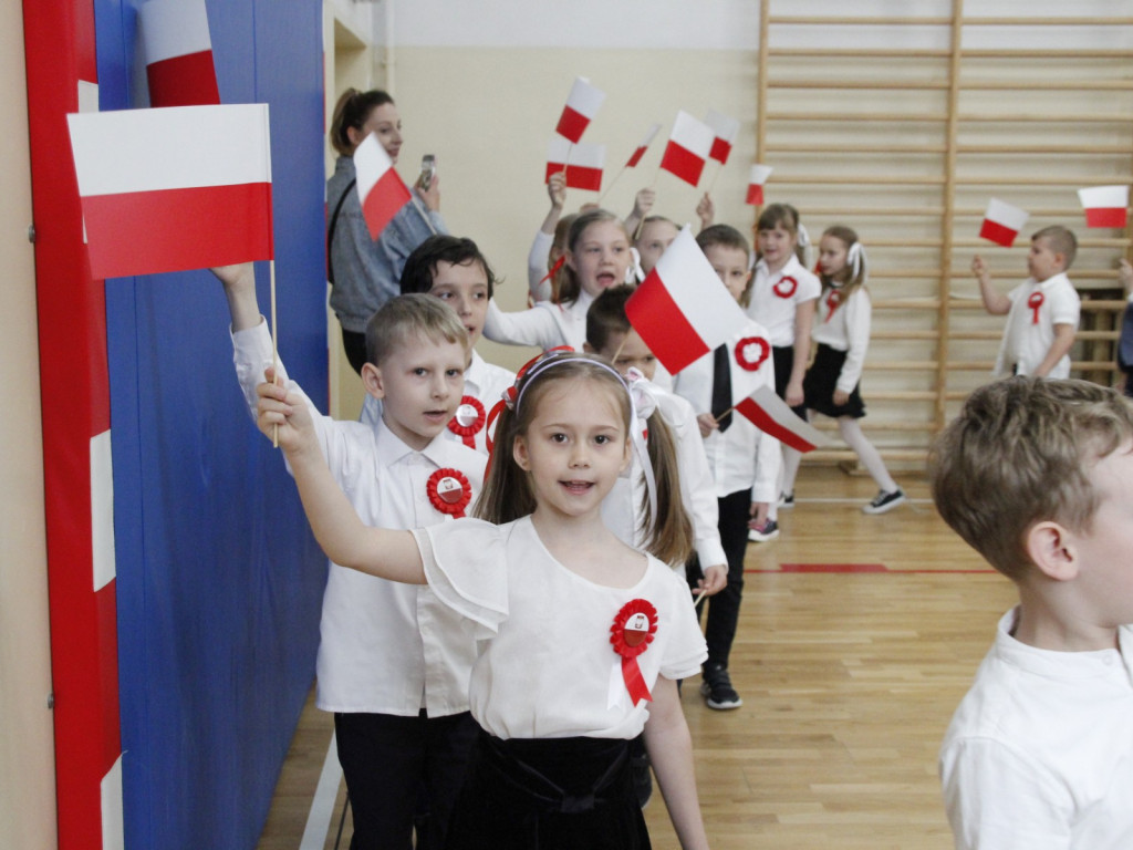 Święto Konstytucji 3 Maja w Szóstce