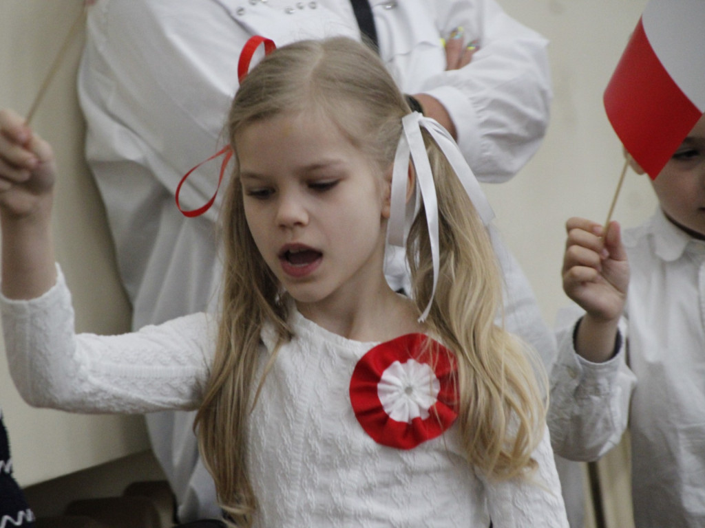 Święto Konstytucji 3 Maja w Szóstce