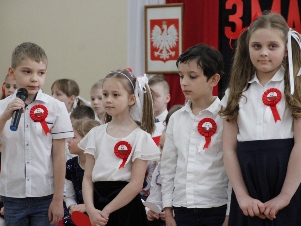 Święto Konstytucji 3 Maja w Szóstce