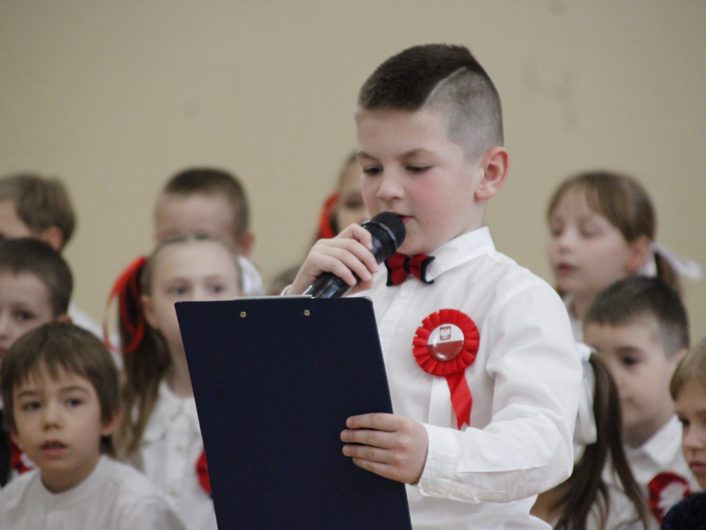 Święto Konstytucji 3 Maja w Szóstce