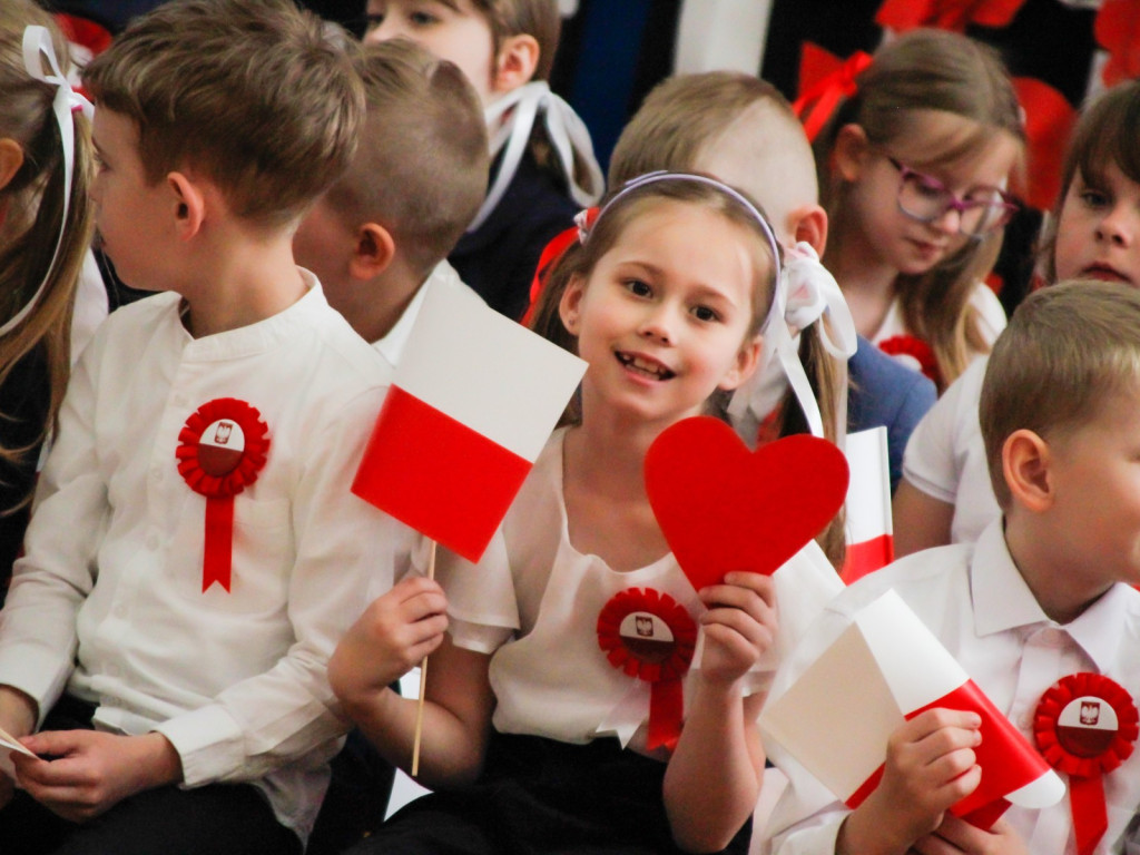 Święto Konstytucji 3 Maja w Szóstce