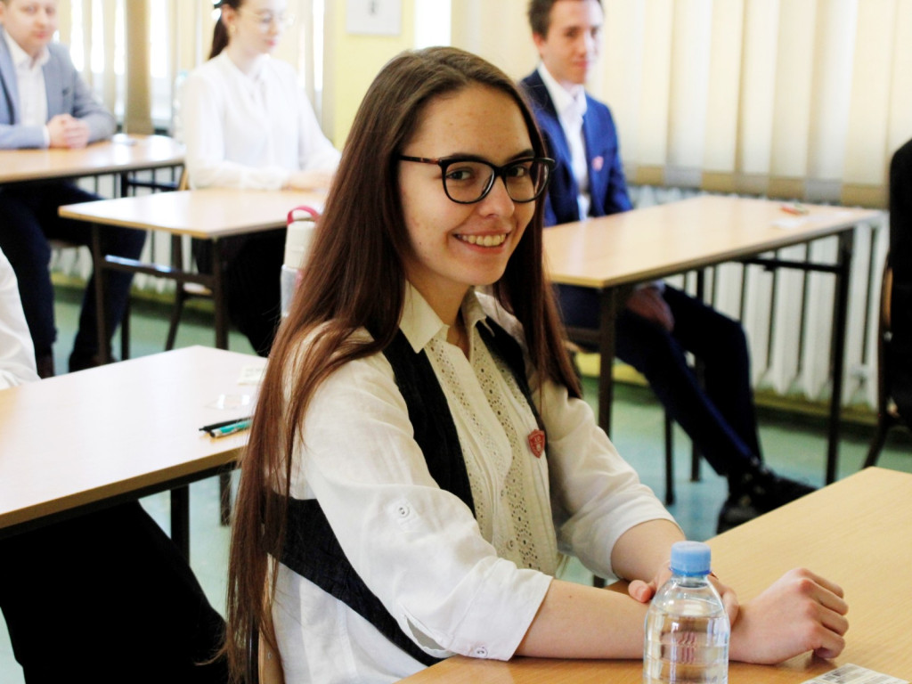 Maturzyści z Czerwoniaka rozpoczęli maturalne zmagania