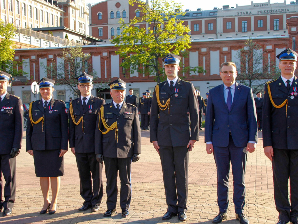 Strażakom podziękowano za służbę i poświęcenie