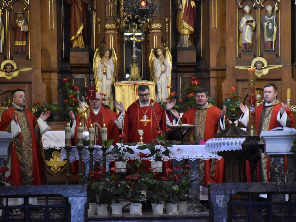 Strażakom podziękowano za służbę i poświęcenie