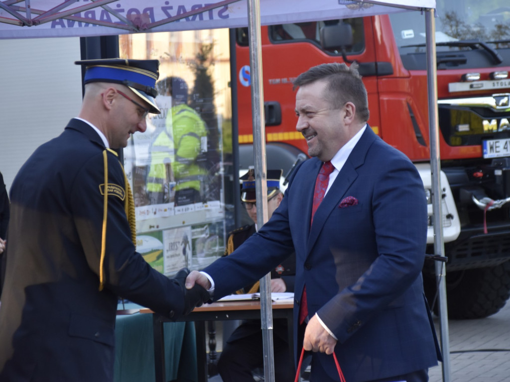 Strażakom podziękowano za służbę i poświęcenie