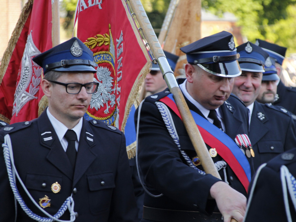 Strażakom podziękowano za służbę i poświęcenie