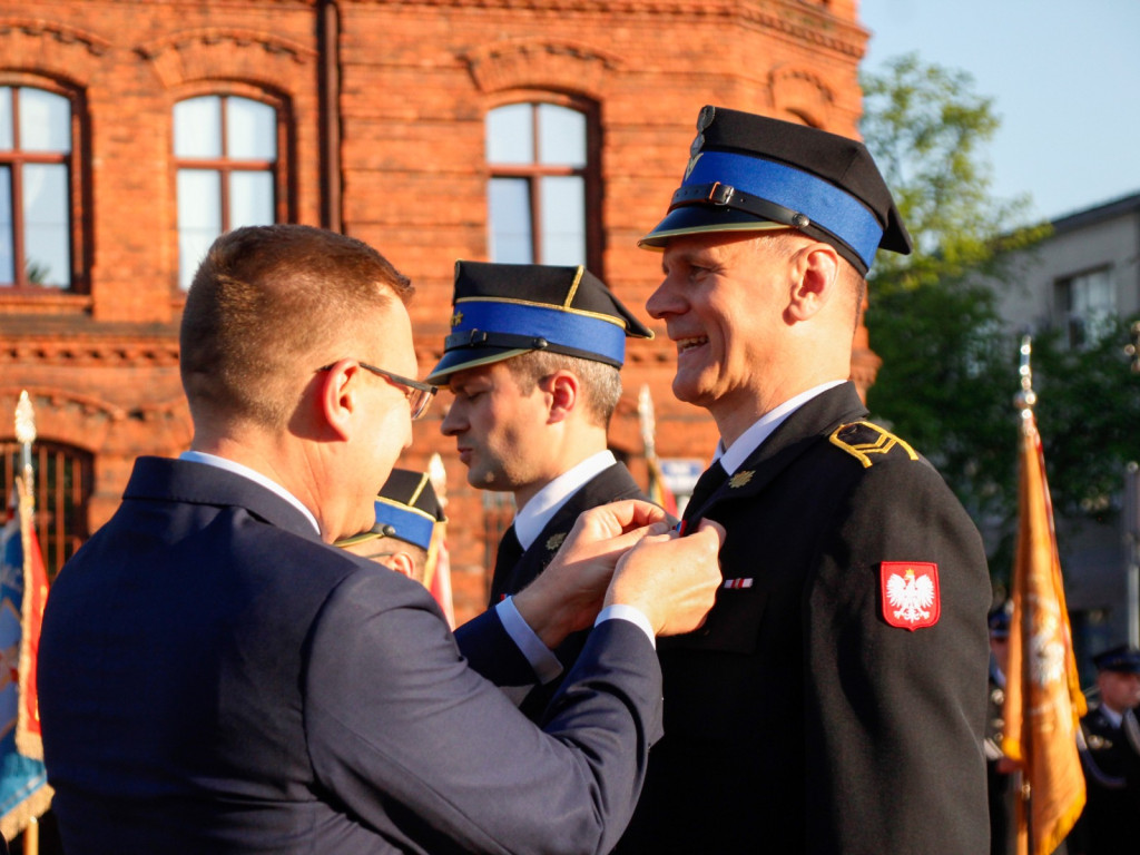 Strażakom podziękowano za służbę i poświęcenie