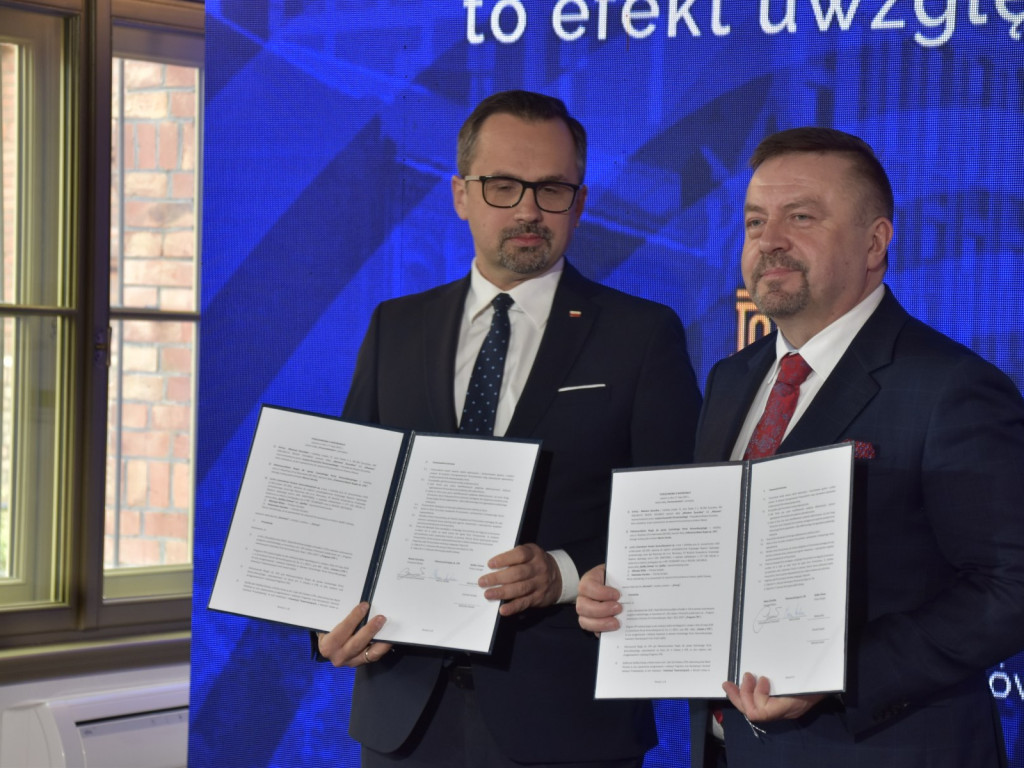 Jest porozumienie Wiceministra i Prezydenta - CPK zbuduje wiadukt