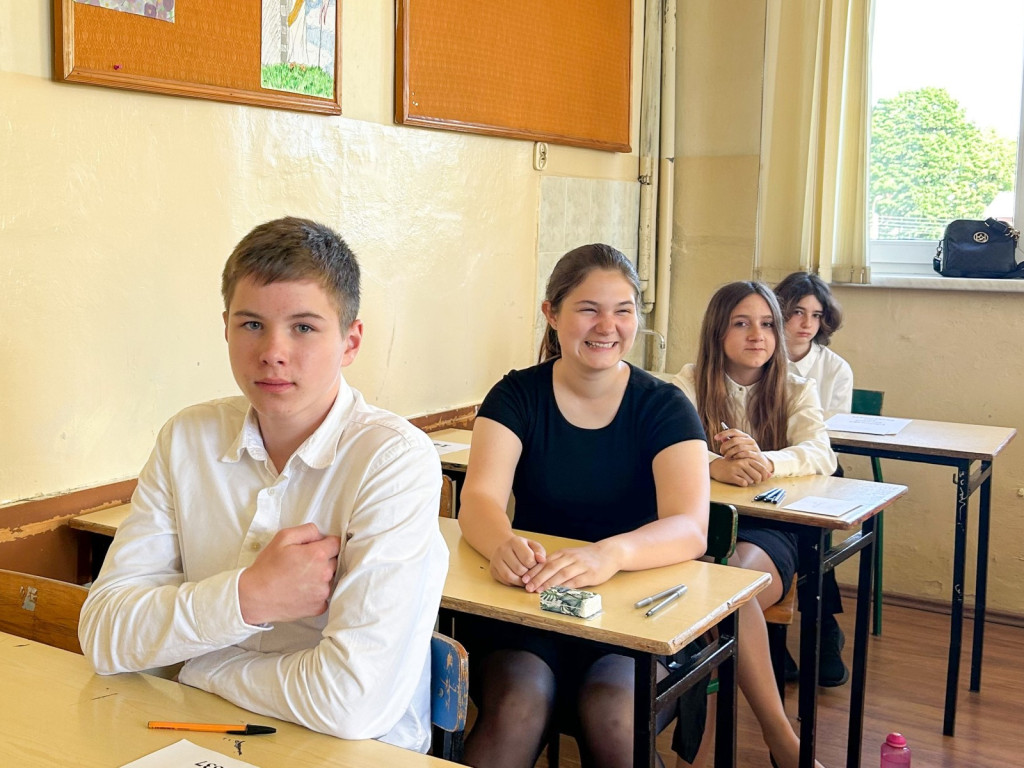 Rozpoczęły się egzaminy ósmoklasistów