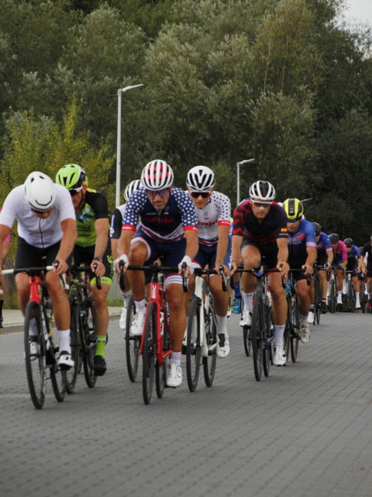 Trwa kolarska rywalizacja - Finał ŻTC Bike Race