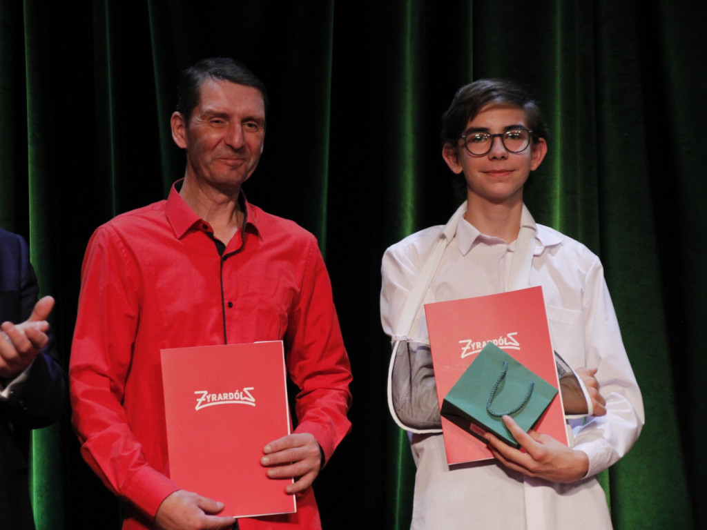 63 wspaniałych prymusów z żyrardowskich szkół