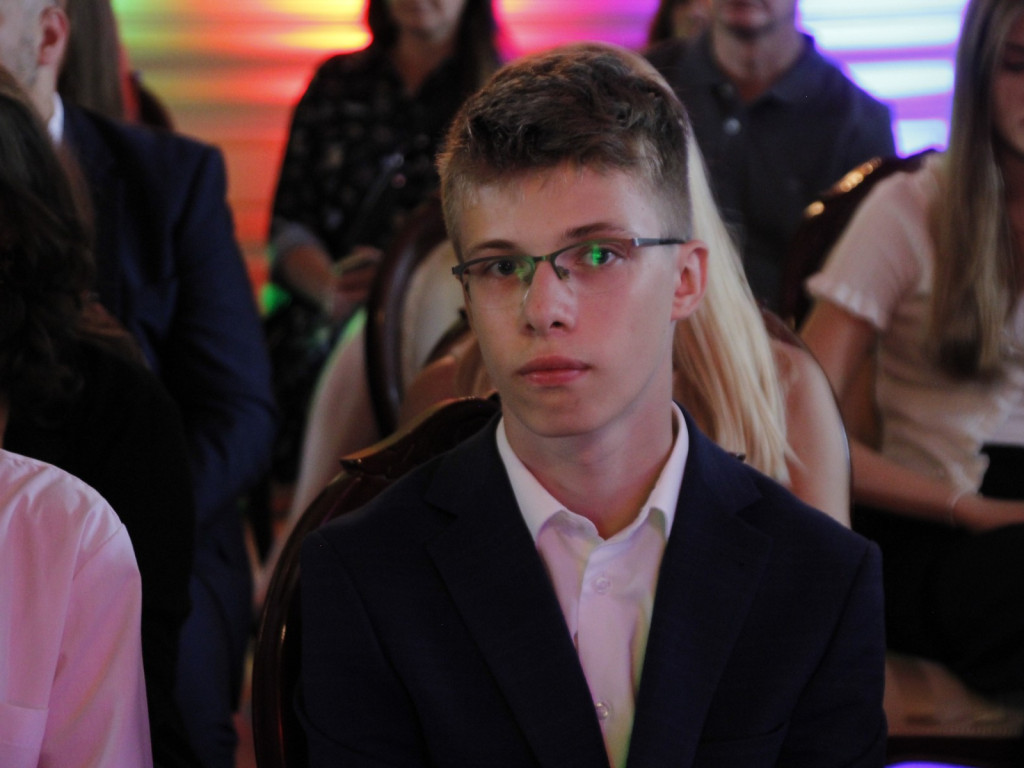 63 wspaniałych prymusów z żyrardowskich szkół