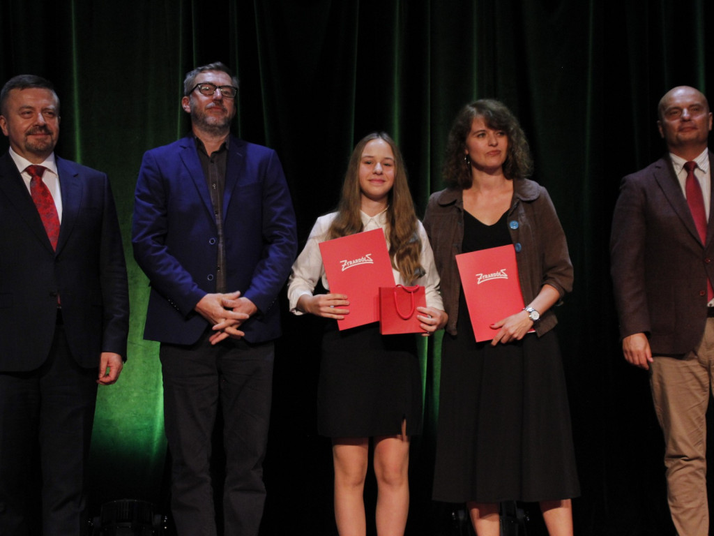 63 wspaniałych prymusów z żyrardowskich szkół