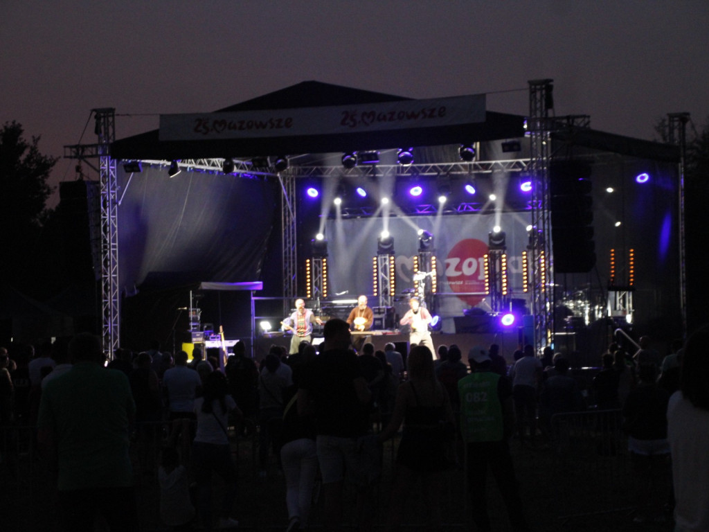 Koncert De Mono na zakończenie MAZOpikniku