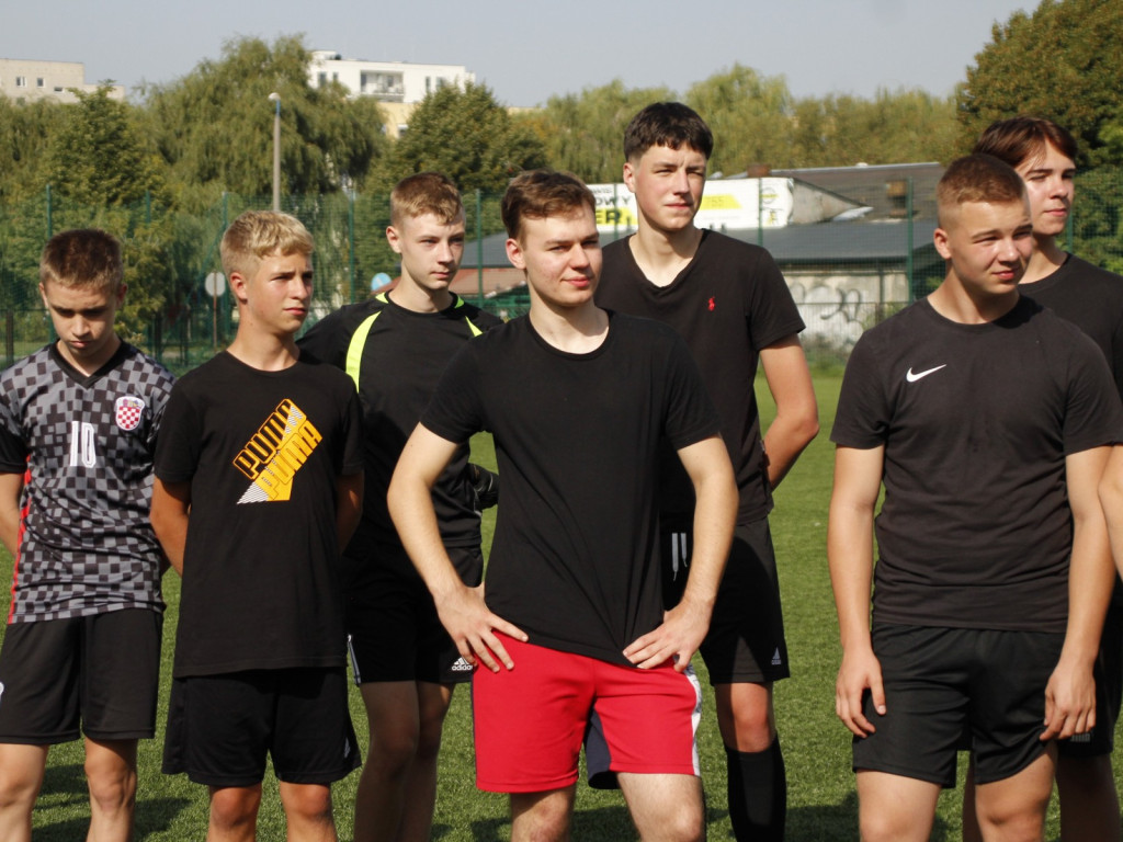Strażacką rywalizację na boisku wygrali druhowie z Bartnik
