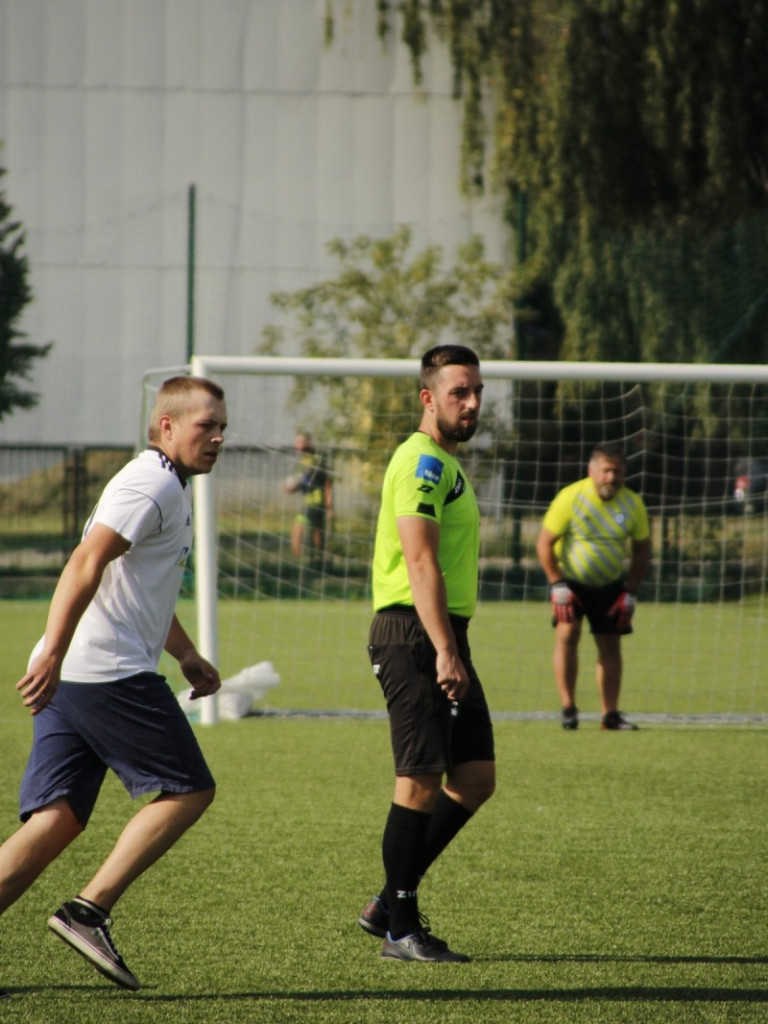 Strażacką rywalizację na boisku wygrali druhowie z Bartnik