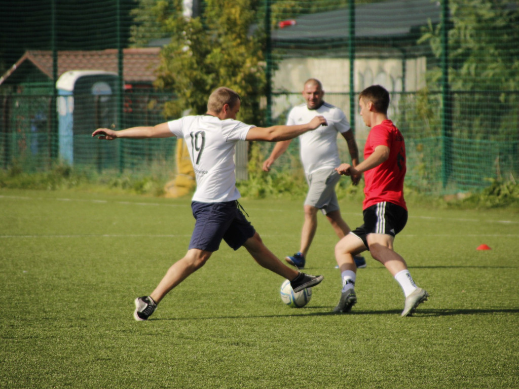 Strażacką rywalizację na boisku wygrali druhowie z Bartnik