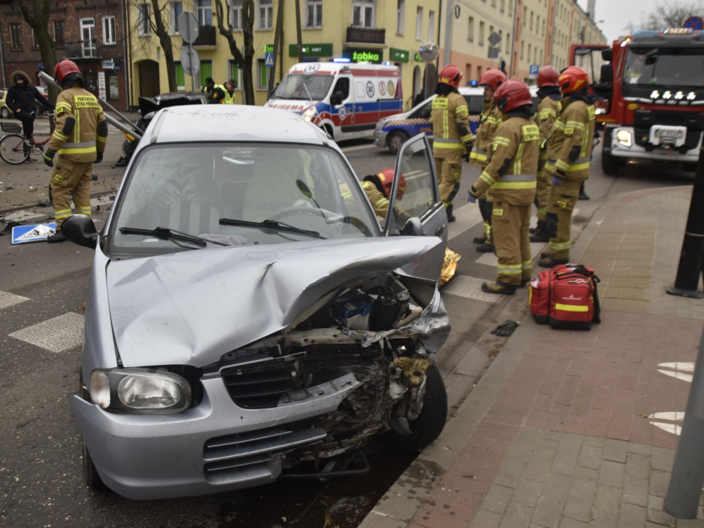 Groźny wypadek - pierwszy na tych światłach