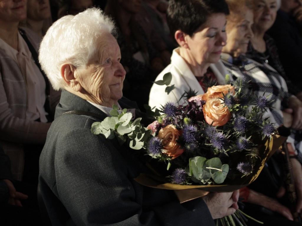 Szkoła w Międzyborowie. Sto lat pełne wspomnień i sukcesów