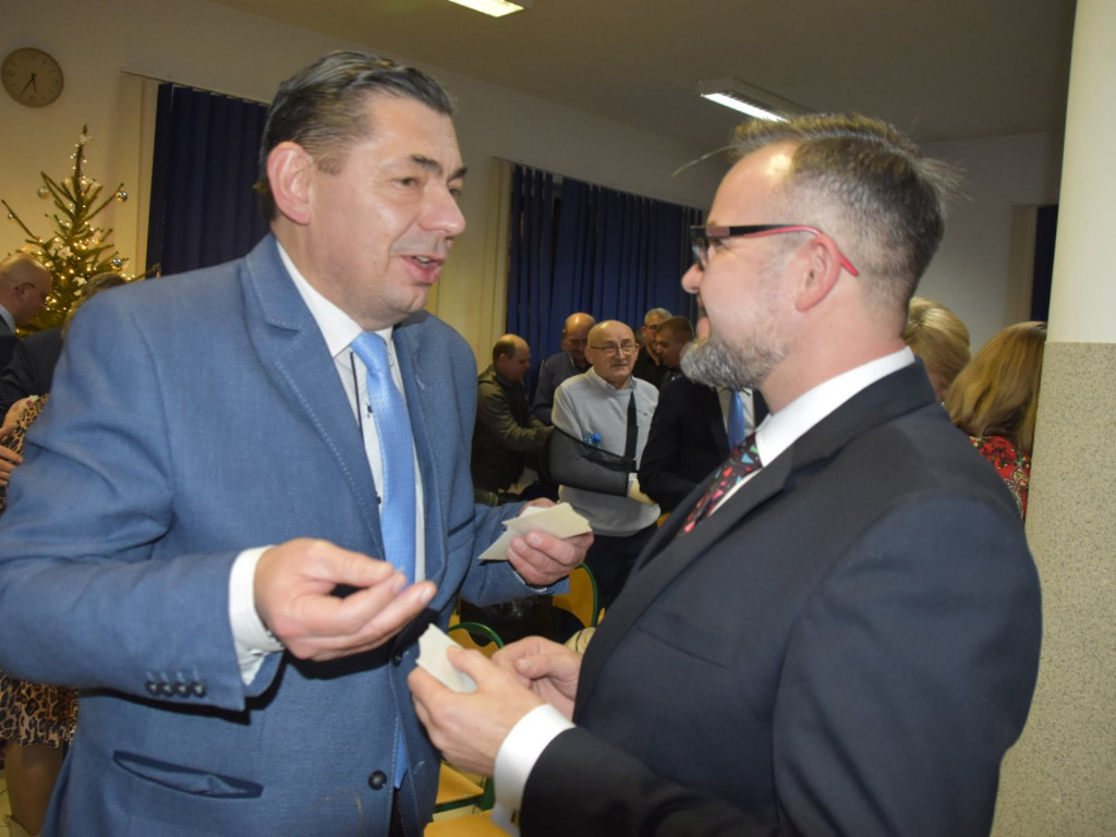 Czas radujących się serc i podniosłych słów