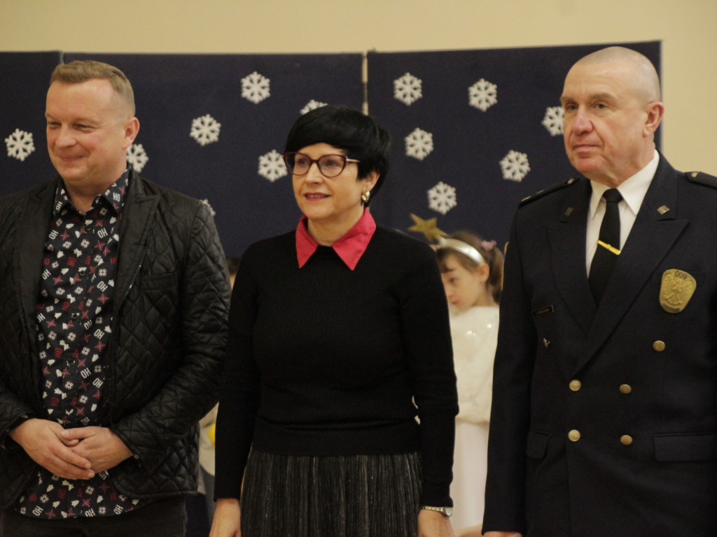 Jasełka, kolędy i świąteczny nastrój w Czwórce