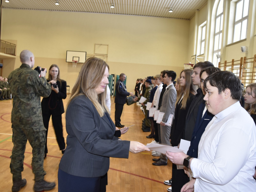 Ślubowanie w szkole wysokich lotów