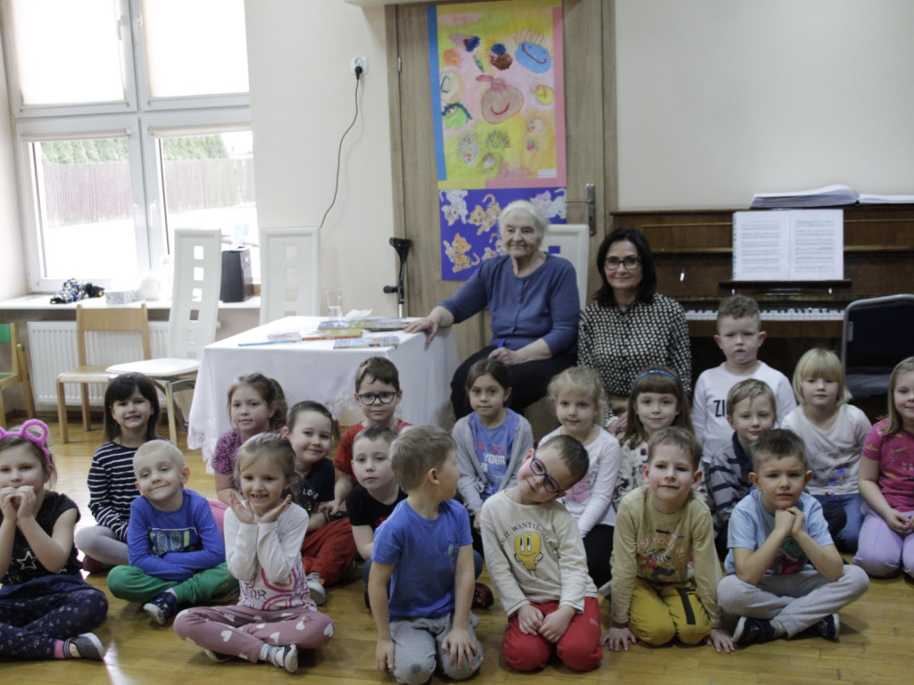 Wyjątkowe spotkanie z  Joanną Papuzińską w Przedszkolu Nr 5