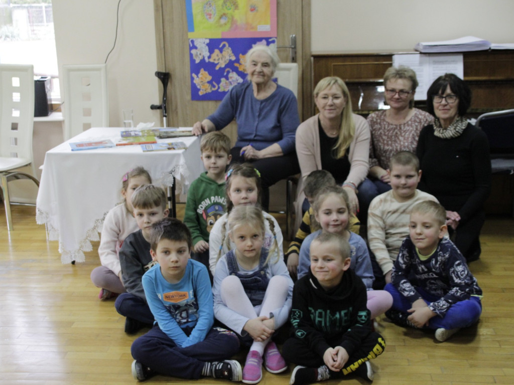 Wyjątkowe spotkanie z  Joanną Papuzińską w Przedszkolu Nr 5