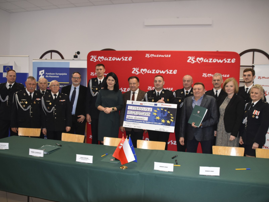 Mazowsze - 188 wozów pożarniczych ze wsparciem UE, też dla naszych strażaków