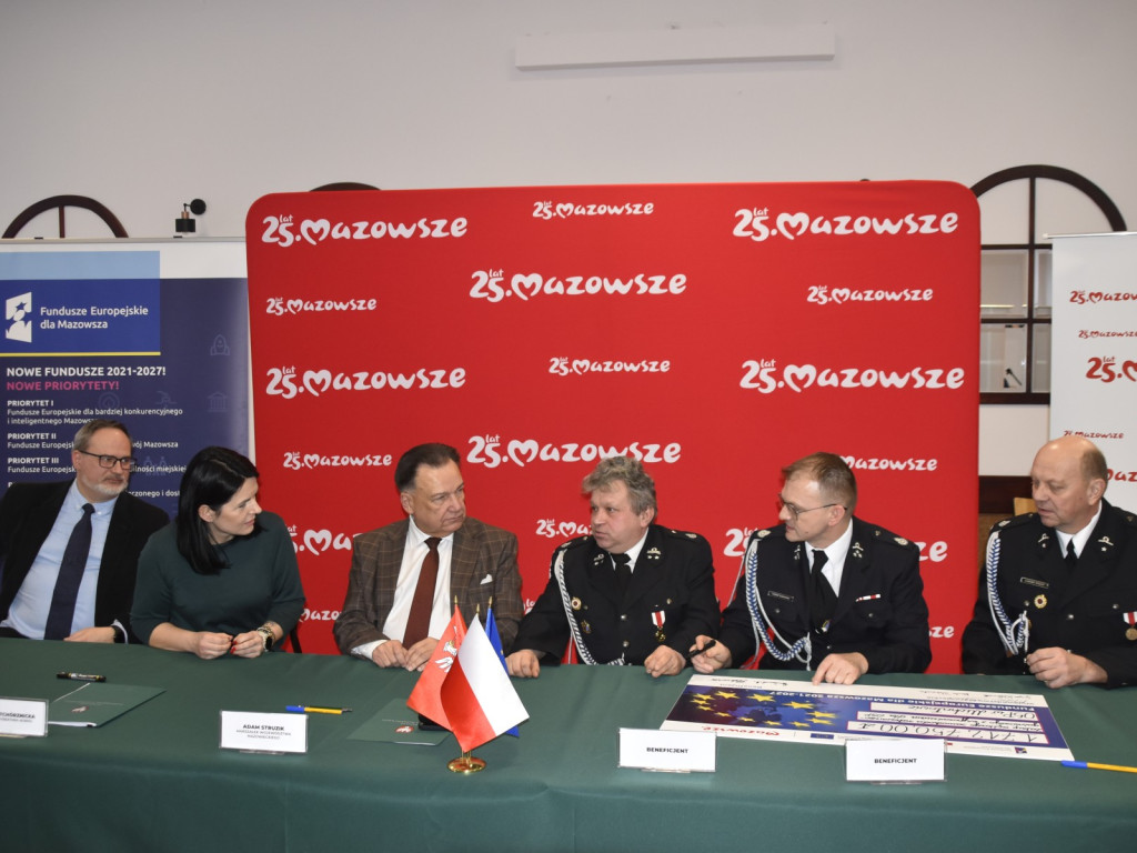 Mazowsze - 188 wozów pożarniczych ze wsparciem UE, też dla naszych strażaków