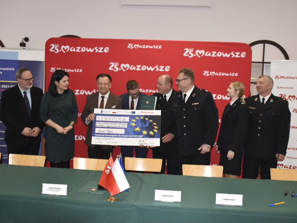 Mazowsze - 188 wozów pożarniczych ze wsparciem UE, też dla naszych strażaków