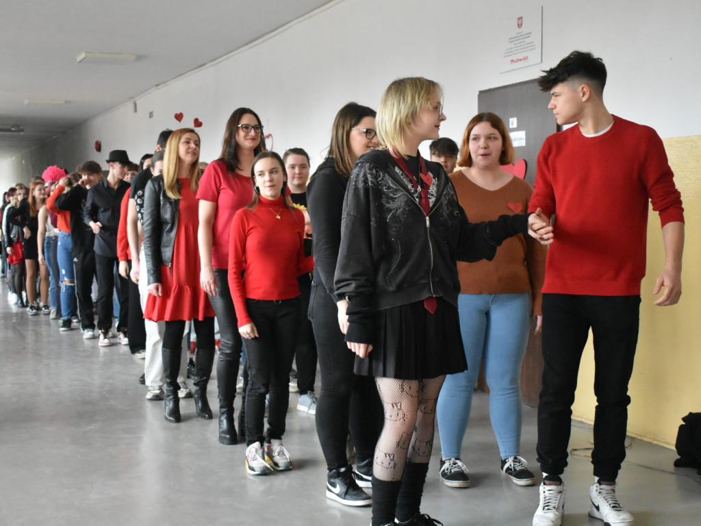 Walentynki i Ostatki w Zespole Szkół nr 2 w Żyrardowie