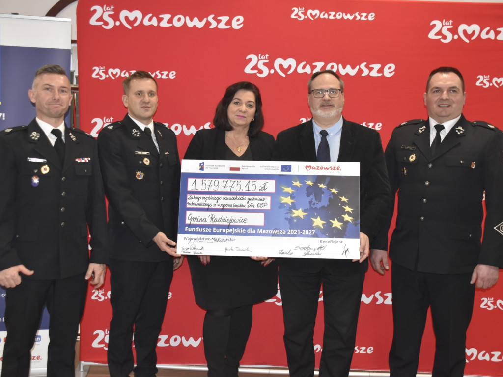 Mazowsze - 188 wozów pożarniczych ze wsparciem UE, też dla naszych strażaków