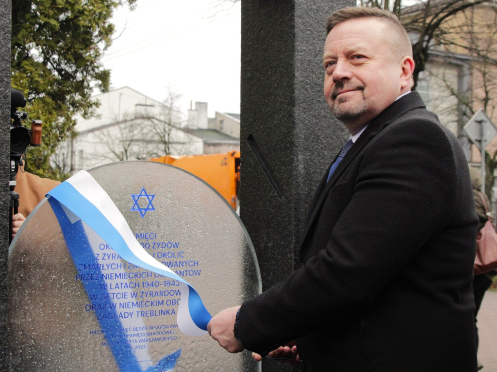 Uroczyste odsłonięcie Macewy Pamięci