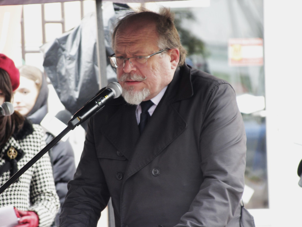 Uroczyste odsłonięcie Macewy Pamięci