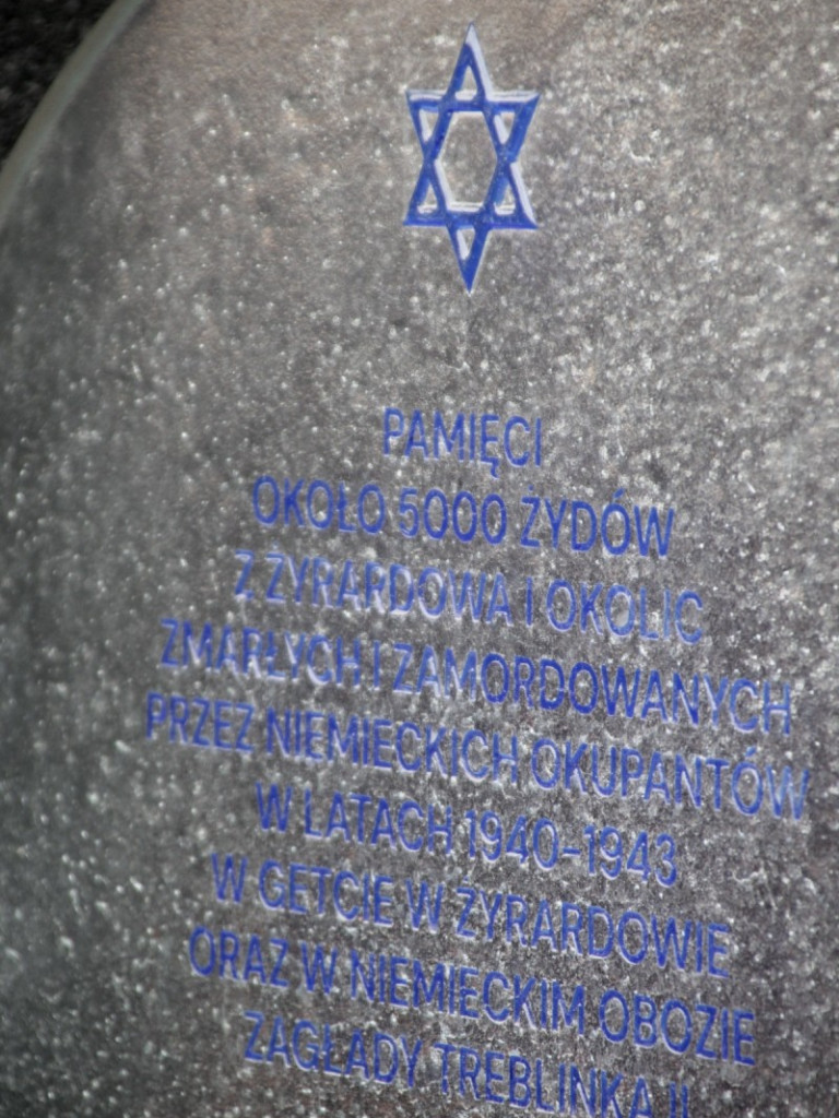 Uroczyste odsłonięcie Macewy Pamięci