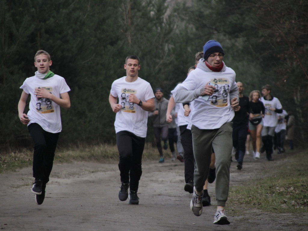 Rekordowa frekwencja i sportowe emocje na Biegu Tropem Wilczym