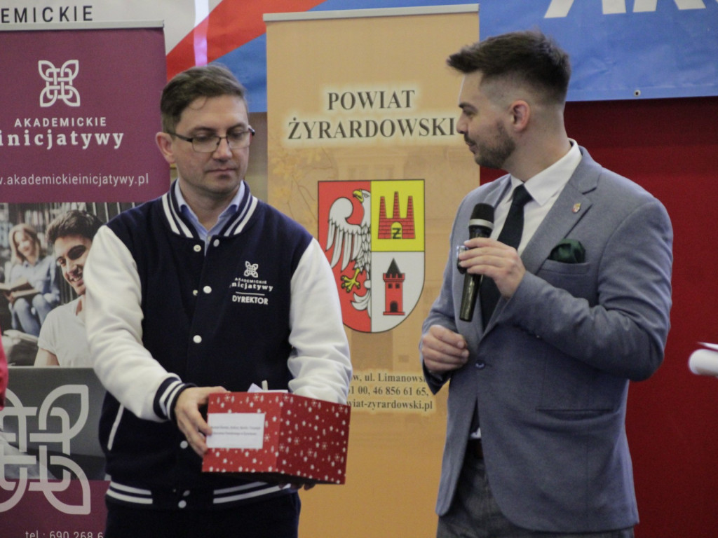 VII Targi Akademickie w hali Elektryk