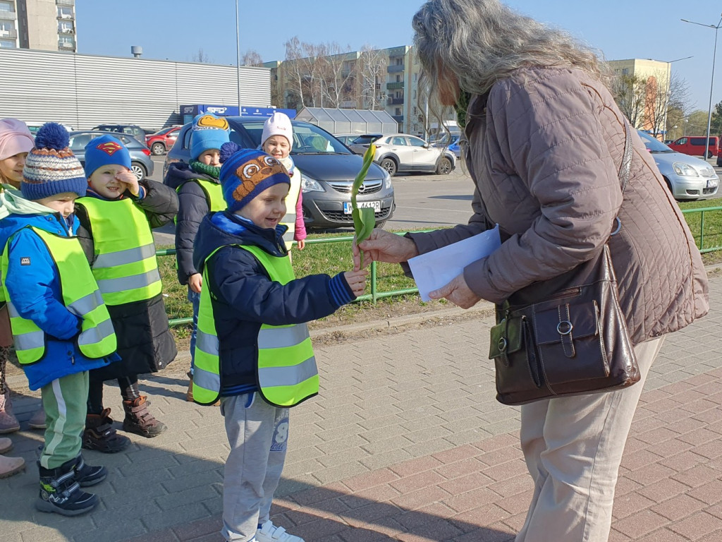Dzieci z Przedszkola nr 8 celebrowały Dzień Kobiet w piękny sposób