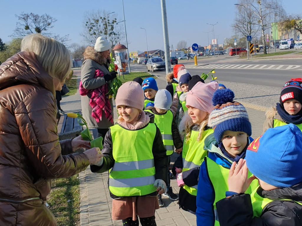 Dzieci z Przedszkola nr 8 celebrowały Dzień Kobiet w piękny sposób